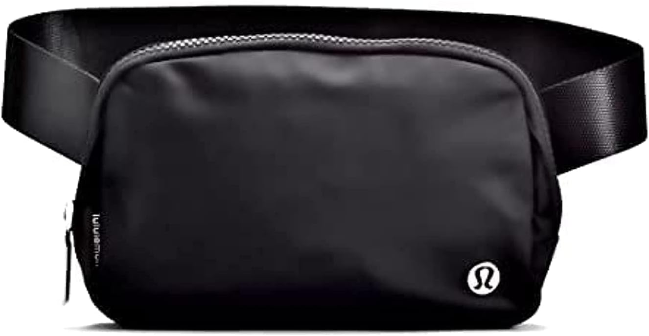 Lululemon Everywhere Belt Bag