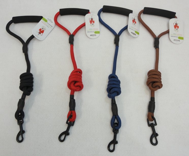 48'' Nylon Pet Leash with Cushioned Grip