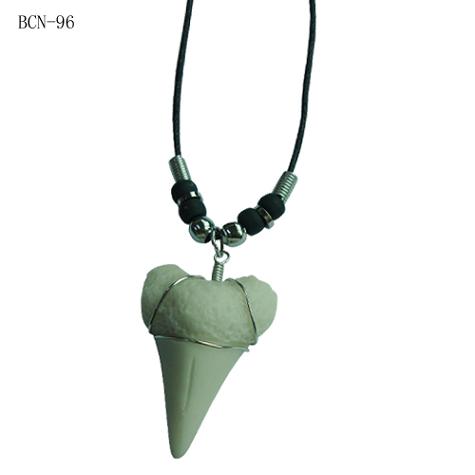 Faux Sharks Tooth Pendant NECKLACE