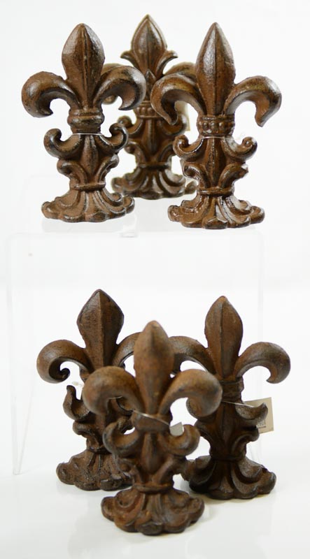 Large 6.5'' CAST IRON Fleur De Lis Finial Assorted