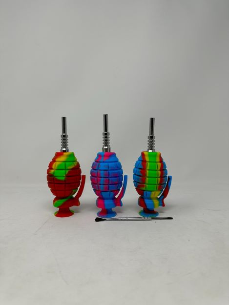 GRENADE SHAPE NECTOR STRAW